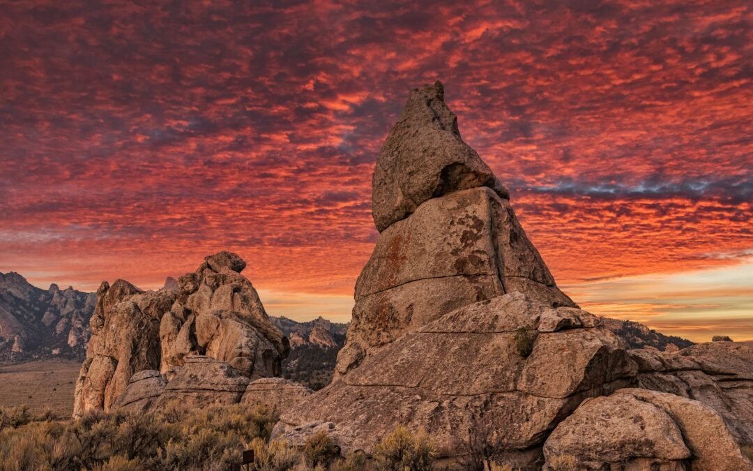 Idaho’s “City Of Rocks” Is An Underrated Arches & Zion National Park Lookalike