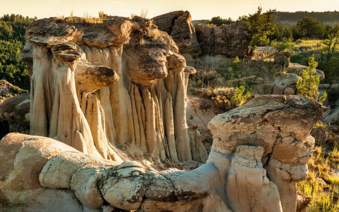 Montana’s Largest State Park Is A Mirror Image Of The Badlands, Only Better