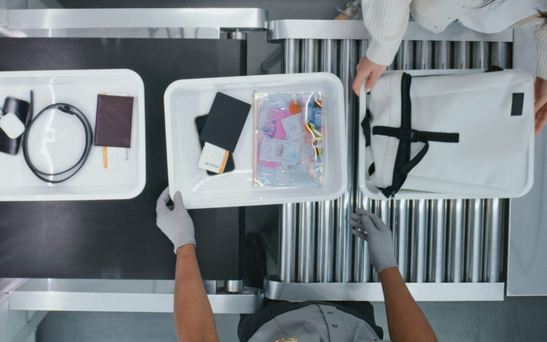 TSA Officers Warn Travelers To Stop This “Inconsiderate” Behavior At Checkpoints That “Grinds Their Gears”